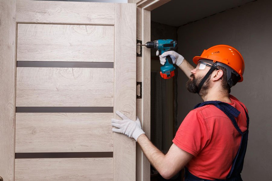 Instalación de todo tipo de puertas